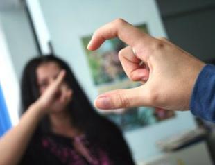 Profesiogramy - pre osoby so sluchovým postihnutím - tlmočník znakového jazyka