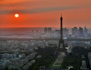 Paríž je hlavné mesto Francúzska Aké je hlavné mesto Paríža